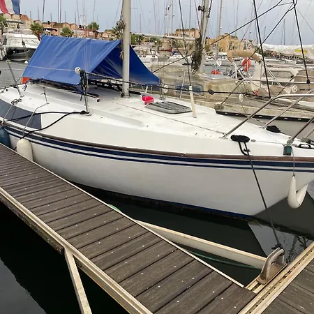 Båthotell Symbiose Sur L'eau Gruissan
